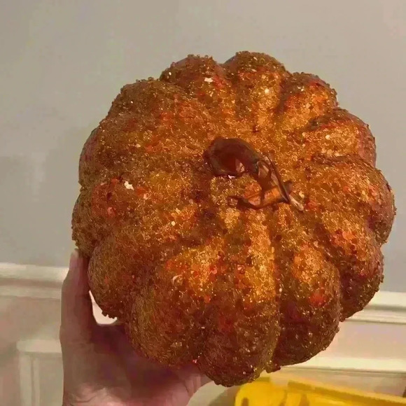8 inch sparkle pumpkin - Picture 1 of 4